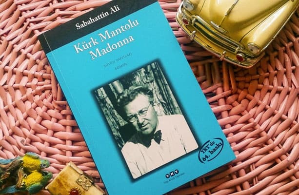 Kürk Mantolu Madonna