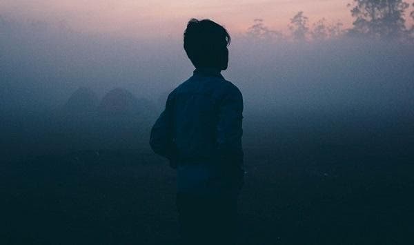 Üzgün Hissetmek Bir Sorun Değildir