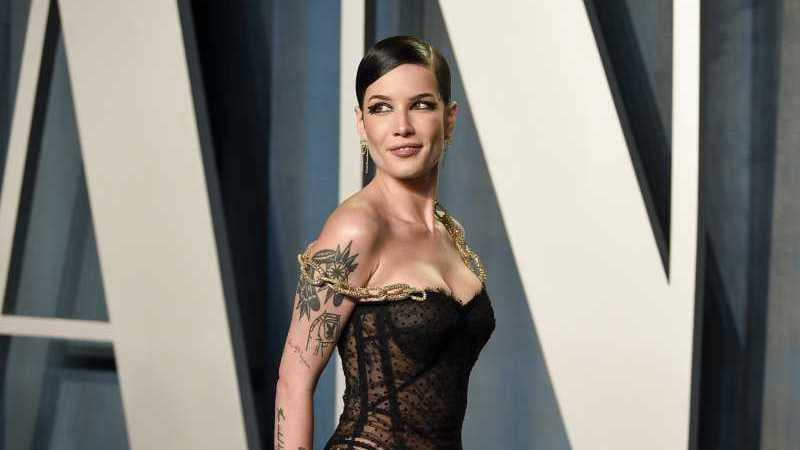 Müzik Endüstrisinin Geleceği Fenomen Olmak Mı?