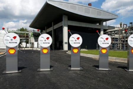 Shell, Hollanda Rafinerisine Güç Sağlamak İçin Avrupa’nın ‘En Büyük’ Yenilenebilir Hidrojen Tesisini İnşa Edecek