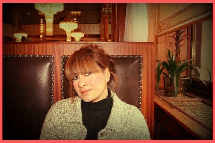 Polisiye Roman Yazarı Yaprak Öz ve Tilki Baykuş Bakire'ye Yakından Bakış