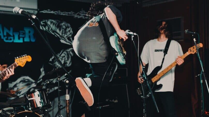 Sizi Uzaklara Götürecek Keşfedilesi Yeni Nesil Türk Müzik Grupları