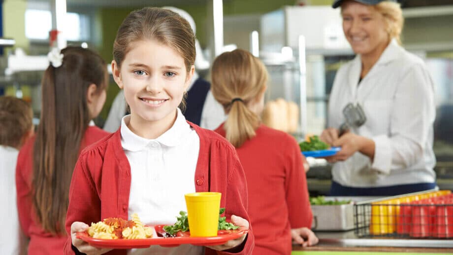 Okula Giden Çocuklar Nasıl Beslenmeli; Beslenme Önerileri